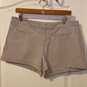 GAP Women’s Khaki Canvas Short Size 10 NWOT
